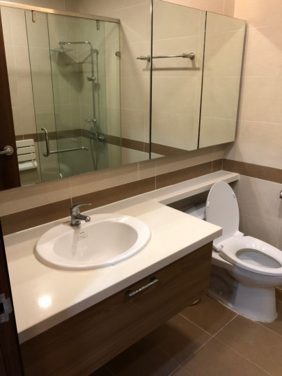 Chính chủ gửi bán căn hộ Tòa CT2B, 3 phòng ngủ, Full nội thất siêu đẹp ở Tràng An Complex Cầu Giấy giá chỉ có 5.2 tỷ