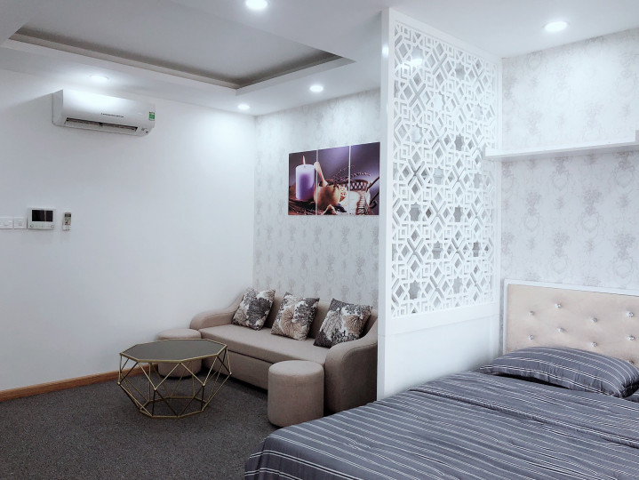 Chính chủ cho thuê căn studio đủ đồ chung cư C2 Vinhomes D'Capitale giá 12.5 triệu/tháng