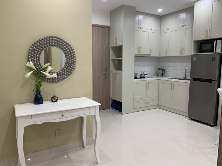Cho thuê CC Vinhome Green Bay - Mễ Trì căn 1PN1K full nội thất giá 10tr