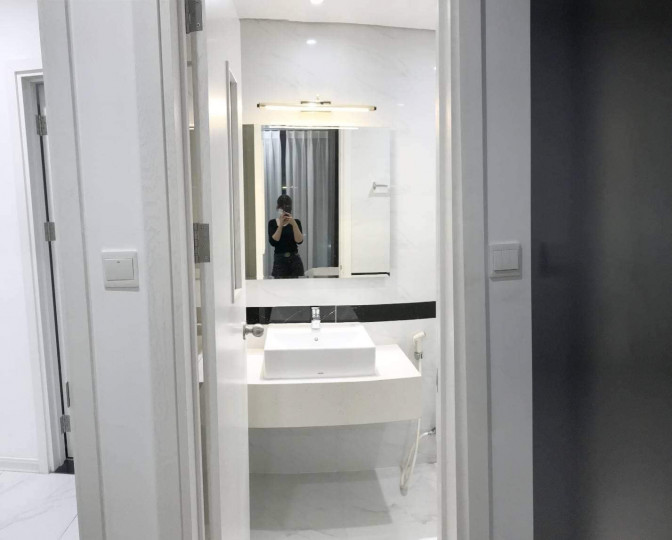 Chính chủ bán gấp căn hộ 3PN 2WC ở Luxury Park View - Cầu Giấy. Liên hệ ngay Tuấn Anh: 0523535828