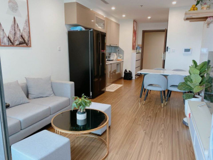 Cần bán gấp siêu phẩm - Central Field Trung Kính 74m2 full nội thất với mức giá 3.45 tỷ để sở hữu 1 căn hộ siêu đẹp