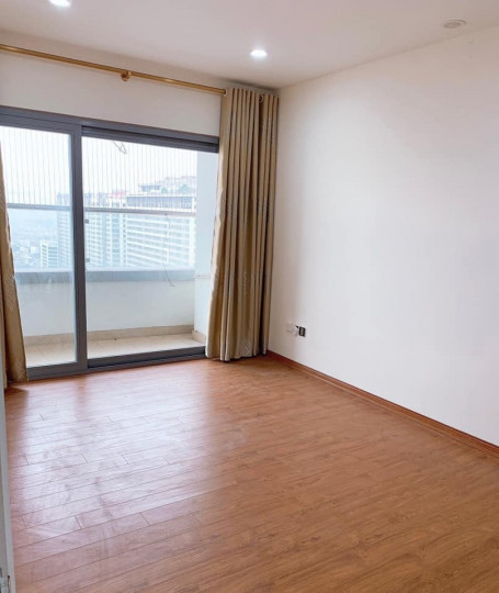 Bán căn hộ 3PN - 144 m² giá chỉ 6.2 tỷ - tại tháp 3 chung cư Dolphin Plaza Mỹ Đình