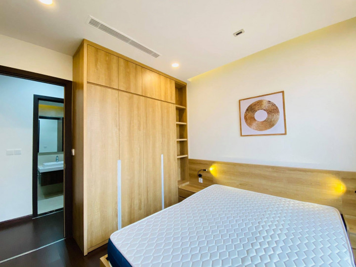 Cần bán gấp căn hộ Mỹ Đình plaza 2, Tòa CT1, 2 phòng ngủ, 2 vệ sinh đang chào bán với giá 3.5 tỷ