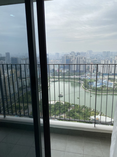 Cho thuê căn 2PN nội thất cơ bản chung cư Star City giá 12.5 triệu/tháng