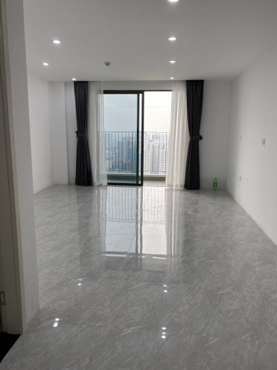 Cho thuê căn 2PN nội thất cơ bản chung cư Star City giá 12.5 triệu/tháng