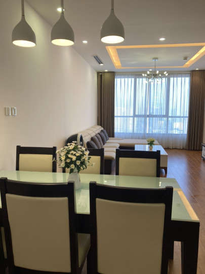 Anh trai mình có căn hộ tại chung cư Thăng Long Number One 3PN full nội thất xịn 18tr/th. Liên hệ: 0964370279
