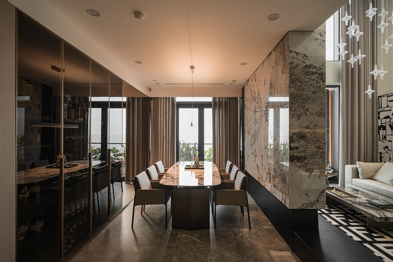 Bán quỹ căn DUPLEX siêu đẹp 186m2 tại chung cư The Zei - Lê Đức Thọ, giá chỉ từ 12 tỷ. Liên hệ tư vấn em Chung: 0906.212.358
