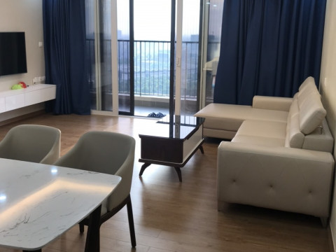 Cần cho thuê căn 3PN full nội thất chung cư C5 Vinhomes D'Capitale giá 28 triệu