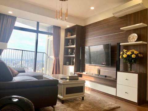 Cần nhượng lại căn hộ Tòa B, 2PN , 2WC , Full nội thất ở Discovery Complex nội thất đầy đủ, giá chỉ 5.8 tỷ