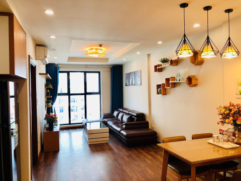 Em bán căn hộ 2 phòng ngủ full nội thất tầng trung thiết kế đẹp tại Goldmark City