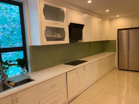Gia đình cần cho thuê căn hộ Dolphin Plaza 4 phòng ngủ nội thất cơ bản LH: 0869555685