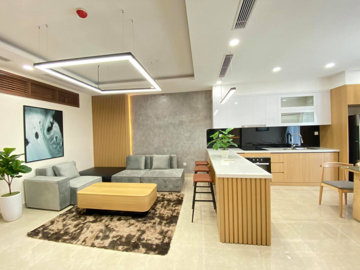 Duy nhất căn 4PN 174m đủ đồ ở Dreamland Bonanza 23 Duy Tân vào luôn. LH 0369826719