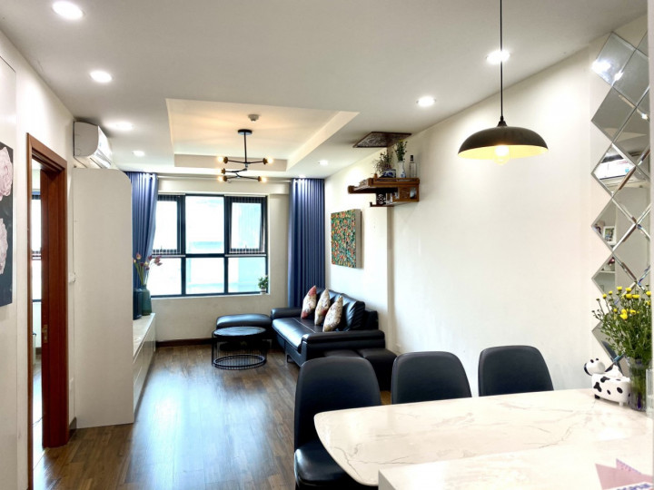 Cho thuê chung cư Goldmark City 136 Hồ Tùng Mậu 2PN 2WC 83m2 full nội thất 13tr/tháng