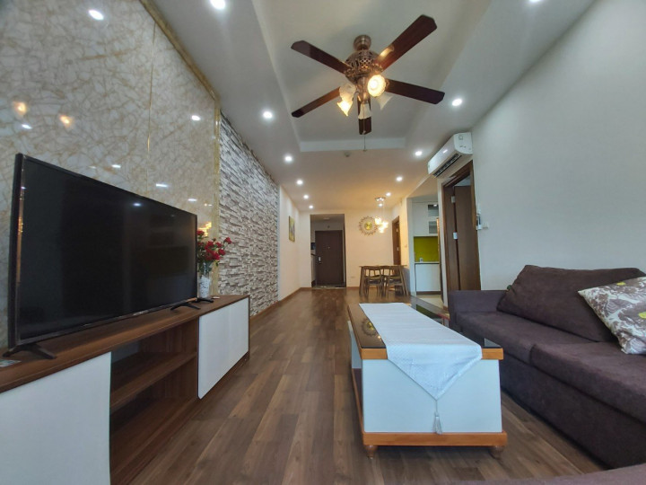 Cho thuê chung cư Goldmark City 136 Hồ Tùng Mậu 2PN 2WC full nội thất 14tr/tháng