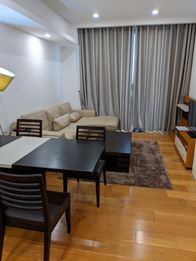 Cho thuê chung cư IPH Indochina 241 Xuân Thủy 2PN full đồ 98m2 giá 17tr/tháng. LH: 0964370279