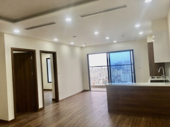 Cần nhượng lại căn hộ chung cư 2PN cao cấp tại chung cư Golden Park Tower, giá chỉ 5.8 tỷ