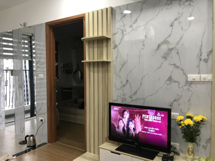 Cho thuê CC Iris Garden Mỹ Đình căn 2PN full nội thất giá 12.5tr