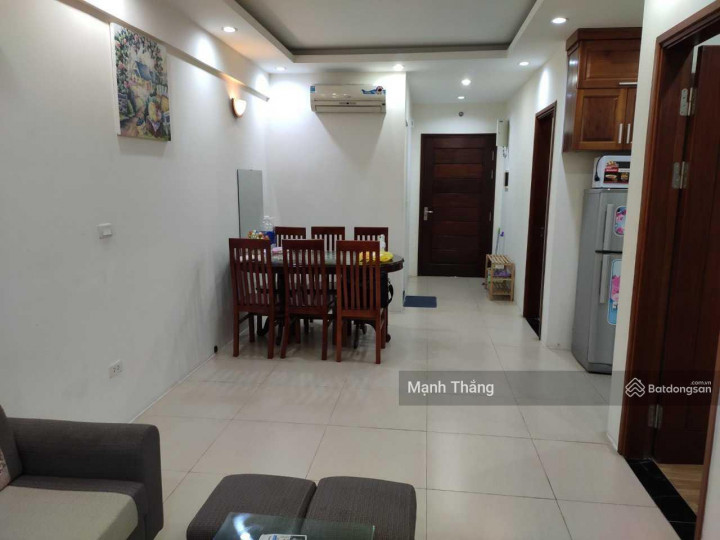 Bán chung cư Green Stars, Bắc Từ Liêm, HN. Full đồ, bao thuế phí, có sổ, 2PN, 2WC, giao dịch nhanh