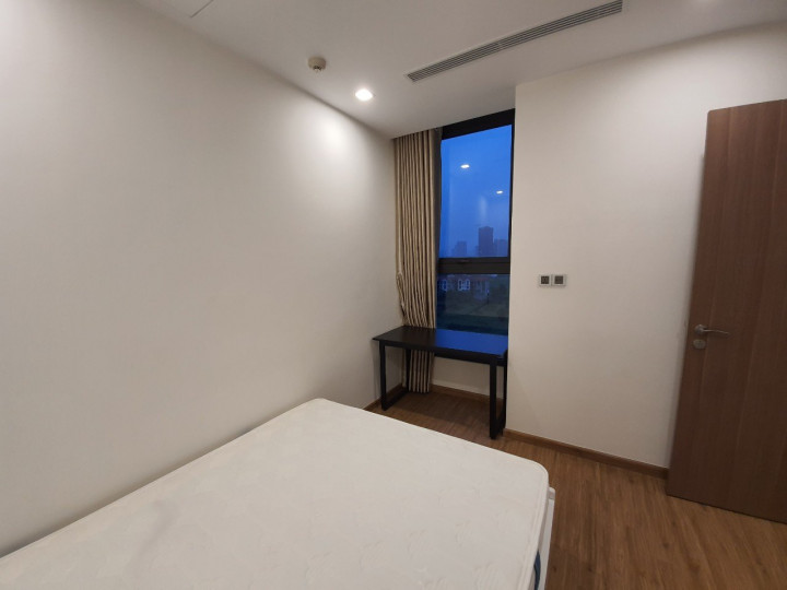 Cho thuê CC Vinhome Green Bay - Mễ Trì căn 2PN full nội thất giá 12tr