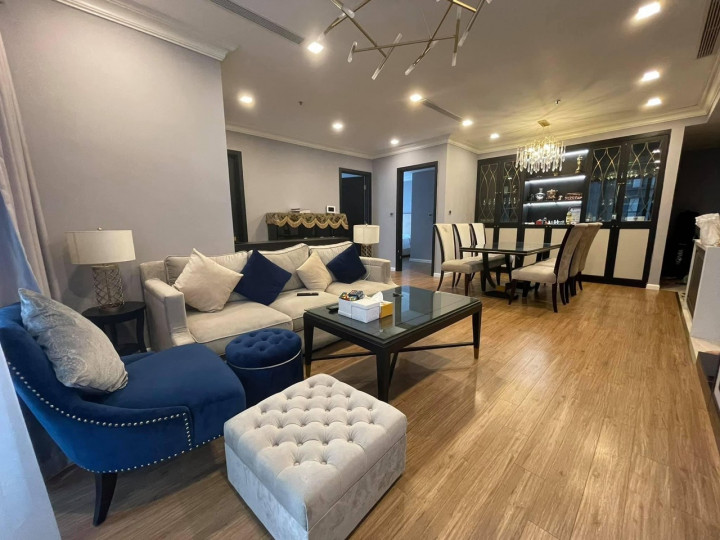 Chính chủ cho thuê căn 2PN full nội thất giá 16tr tại Chung cư 6th Element Tây Hồ