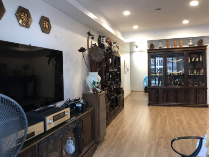 Em cần bán gấp căn hộ Dolphin Plaza Mỹ Đình, Tòa tháp 4, 4 phòng ngủ, 2 vệ sinh, Full nội thất giá chỉ có 9 tỷ