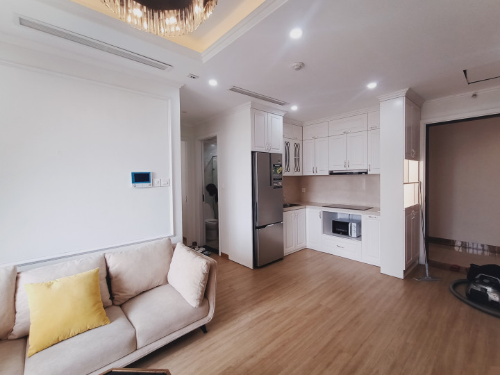 Cho thuê căn Vin Trần Duy Hưng, 1.5 ngủ, 51m, full nội thất 13.5 triệu