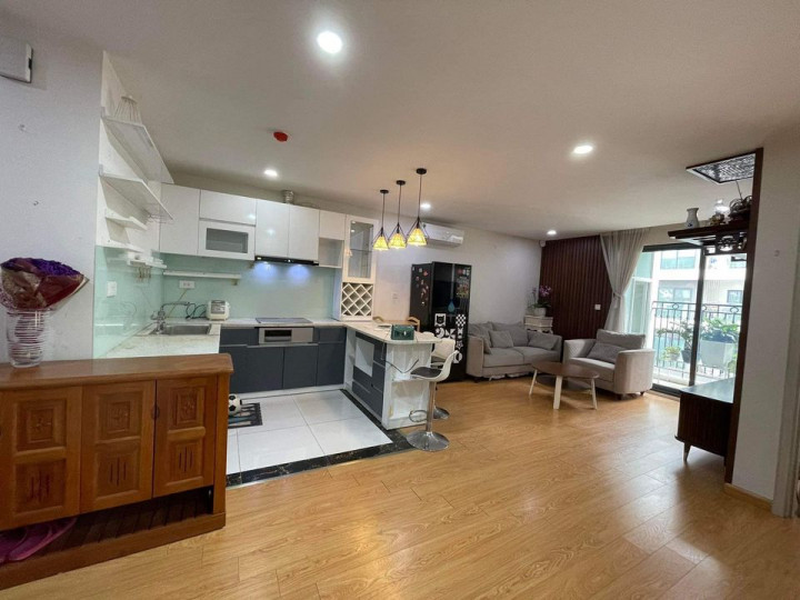 Bán CHCC Garden Hill, 99 Trần Bình, Mỹ Đình 1. DT: 90m2 giá 3,95 tỷ. 3PN 2WC. LH: 0906212358