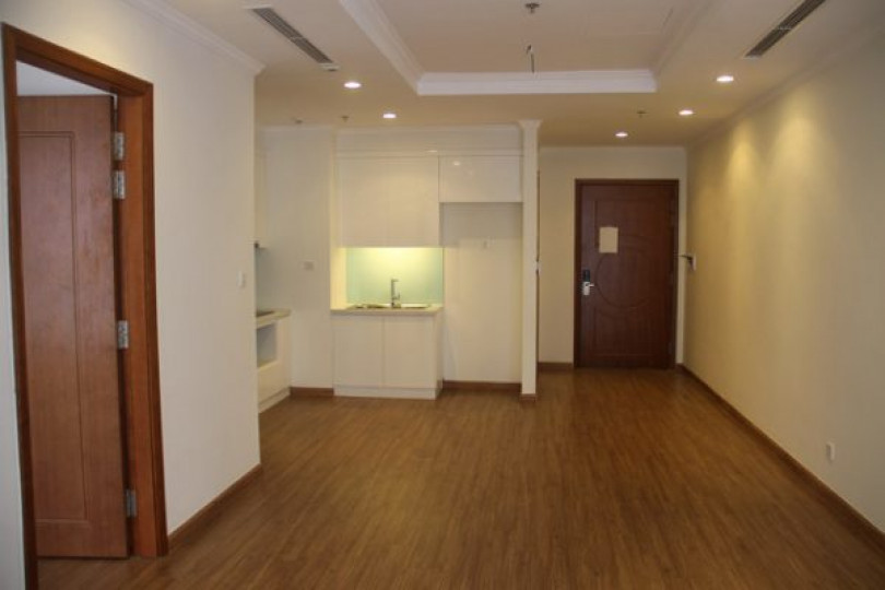 Cho thuê căn hộ 3PN cơ bản chung cư Học Viện Quốc Phòng giá 9 triệu