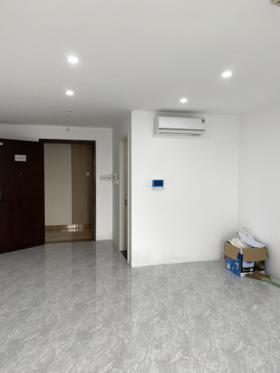 Cho thuê căn 2PN nội thất cơ bản chung cư Star City giá 12.5 triệu/tháng