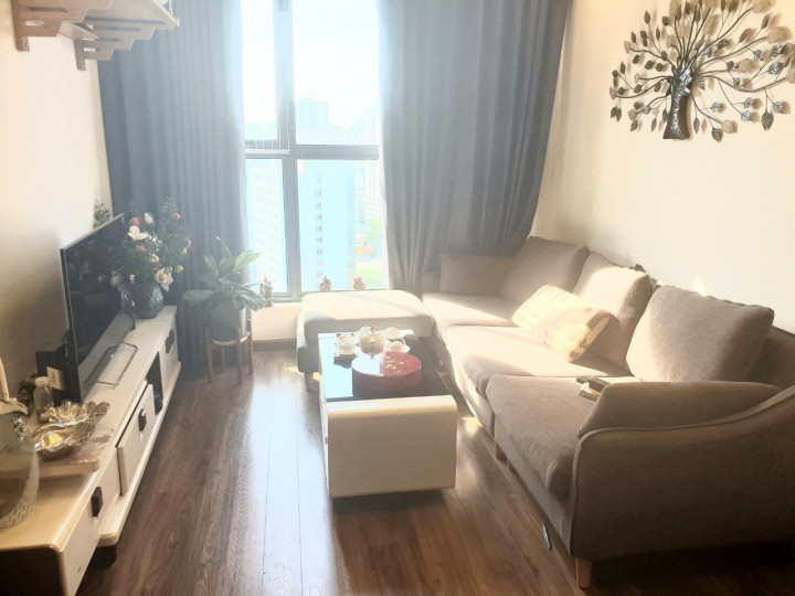 Cho thuê CC Golden Palm Lê Văn Lương căn 2PN full nội thất 14tr