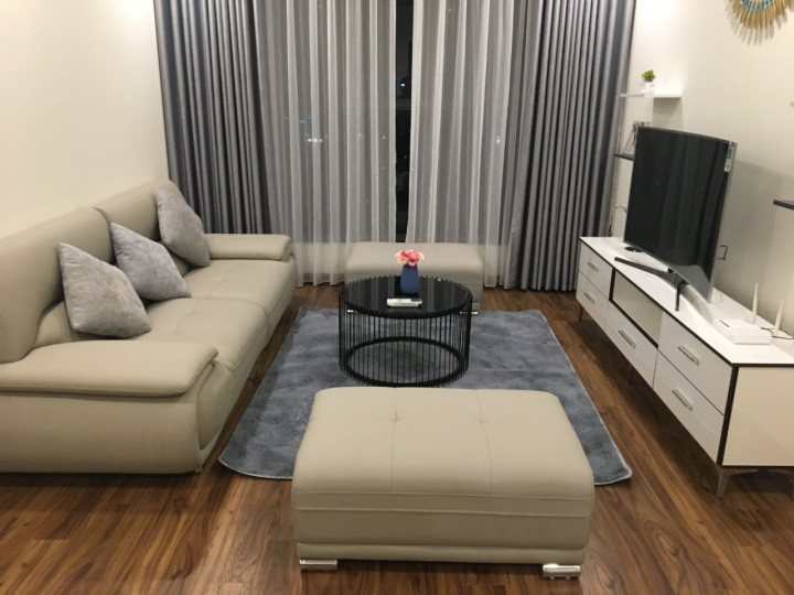 Cho thuê căn 2PN full nội thất giá 16tr tại Golden Palm Lê Văn Lương