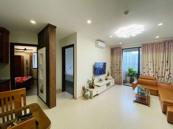 Cho thuê căn 2PN full nội thất Golden West Complex giá 12 triệu