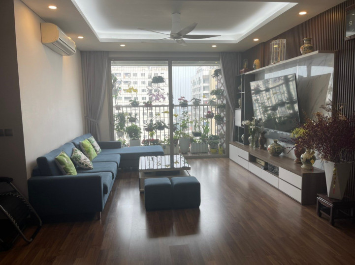 Chính chủ cần bán gấp căn hộ 67m2 2N2VS ban công thoáng mát HD Mon City LH: 0852111838 để xem nhà