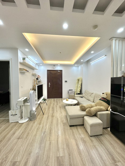 Bán căn hộ chung cư tòa CT2 khu đô thị mới Nghĩa Đô, 2 ngủ, sổ đỏ chính chủ
