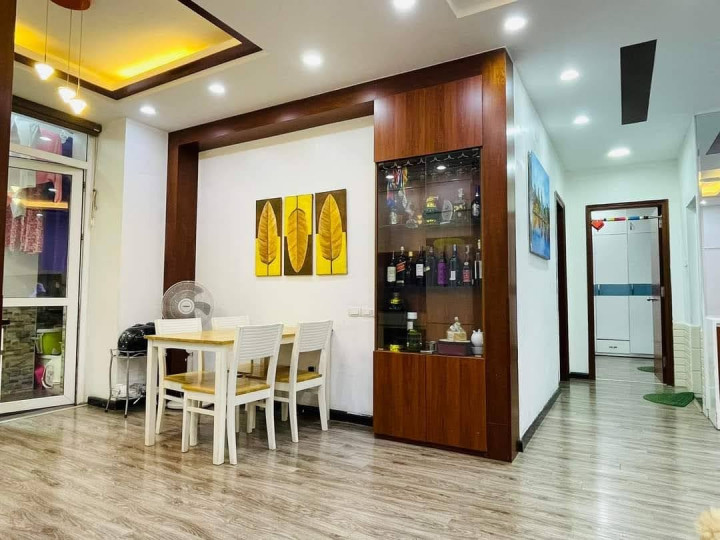 Bán chung cư KĐT Nam Cường, Cổ Nhuế, Bắc Từ Liêm. 2PN, 2WC, nội thất cơ bản, tầng thấp, 0969636235
