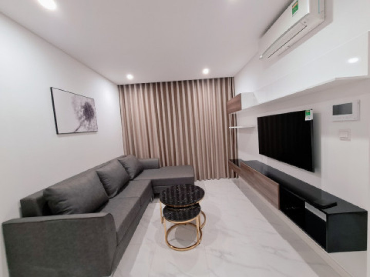 Anh em cần bán gấp căn hộ 86m2 3PN ở  tại HD Mon City Full đồ 4.5 tỷ. LH: 0906212358