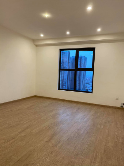 Chính chủ cần bán gấp căn hộ: 2PN, DT 69m2, tòa W3 Vinhomes West Point. Giá 3,5 tỷ