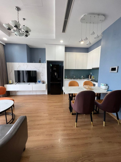 Chính chủ gửi bán căn hộ CC Vinhomes West Point - Phạm Hùng căn 2PN full nội thất giá chỉ có 3.8 tỷ