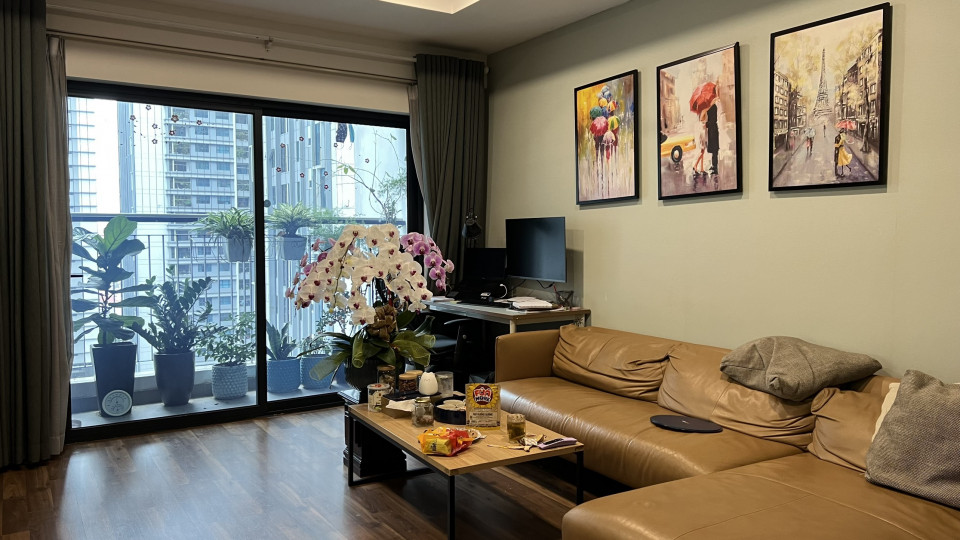 Chủ nhà gửi căn hộ Goldmark City 130m2, 3PN, 2WC Full đồ view ban công đẹp, giá 5,5 tỷ. Liên hệ: 0852111838