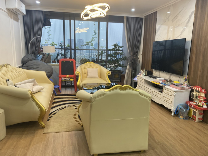 Sở hữu CHCC Ngoại Giao Đoàn, N03T6, 3 phòng ngủ, 3 vệ sinh, Full nội thất, 134m2 giá 7,5 tỷ.