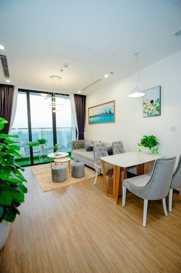 Bán căn chung cư chính chủ 83m2, 2PN, 2WC thuộc Khu Ngoại Giao Đoàn full nội thất xịn giá 4,2 tỷ
