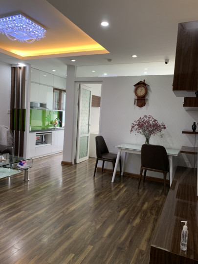 Gia đình cần bán căn hộ 70m2, 2PN, 2 WC CT3 khu đô thị Nam Cường Cổ Nhuế