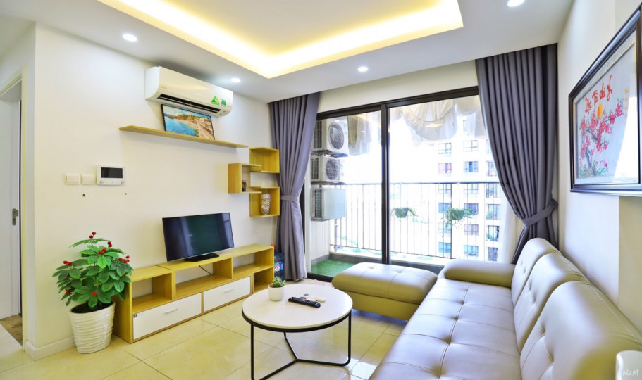 Cần bán nhanh căn hộ Vinhomes D'Capitale Trần Duy Hưng, Tòa C2, 1,5 phòng ngủ, 1 vệ sinh, Full nội thất giá chỉ có: 3.4 tỷ