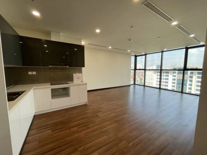 Chính chủ gửi bán căn hộ 3PN 2WC 103m2 siêu đẹp ở Hà Nội Paragon Tower giá chỉ có 3.8 tỷ. Lh: 0852111838