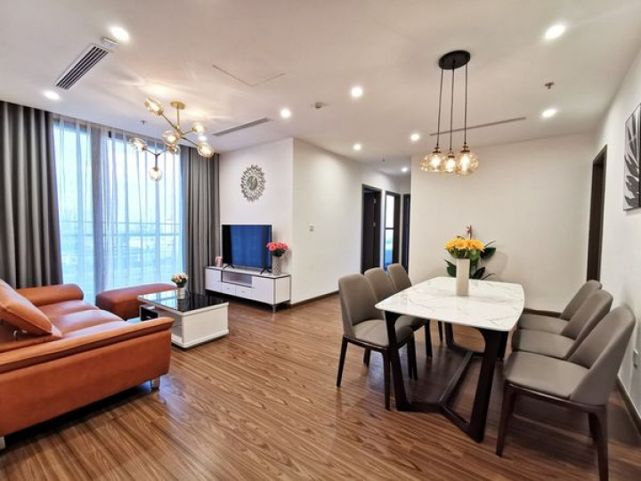 Hot! Cần bán căn hộ chung cư 3PN cao cấp tại chung cư Discovery Complex - 302 Cầu Giấy giá chỉ 6 tỷ