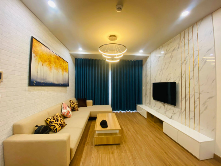 Thiện chí bán căn hộ toà A- 71,5m2- 2 ngủ 2 wc- Ban công chính Đông, bán 4 tỷ bao phí
