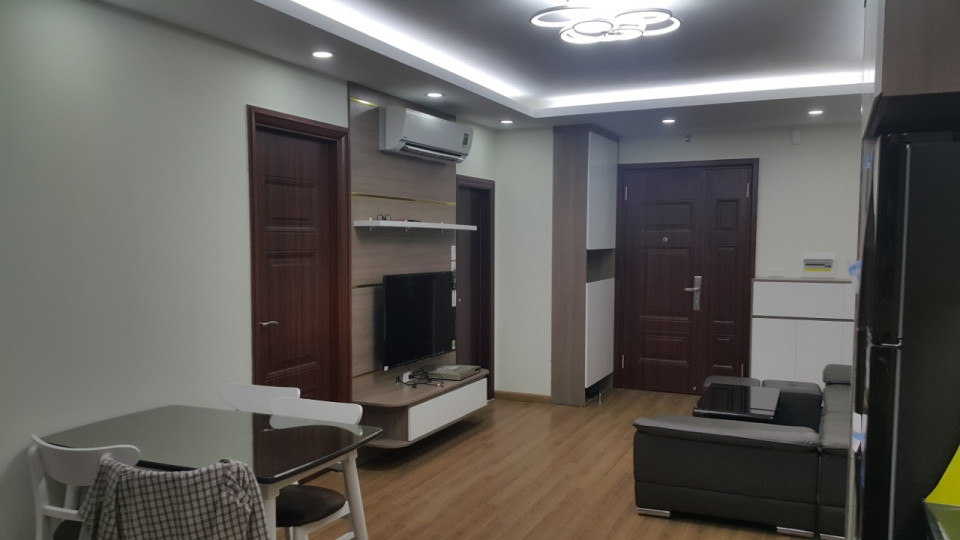 Hot! Bán căn hộ chung cư 2PN cao cấp tại chung cư Central Field 219 Trung Kinh giá chỉ 3.6 tỷ