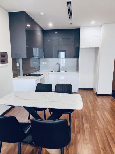 Vào Ở Ngay Căn Hộ 2pn, 93m Chung Cư Cao Cấp Indochina Plaza ( IPH Xuân Thủy ), full đồ cao cấp, 17 triệu