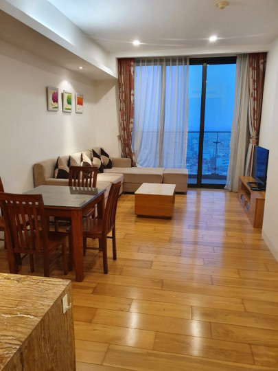 Bán Căn Hộ Chung Cư Cao Cấp Indochina Plaza 241 Xuân Thủy - Tầng Trung,  98m2,2PN, Giá 7.4 Tỷ