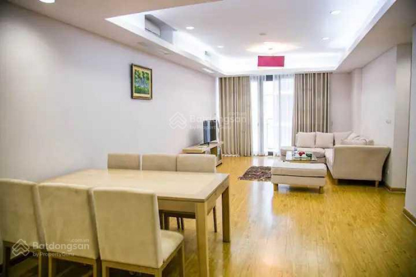 Bán Gấp Căn Hộ Tòa Tháp Đông Chung Cư Indochina Plaza - 241 Xuân Thủy . DT 93m2 , 2PN, 2VS